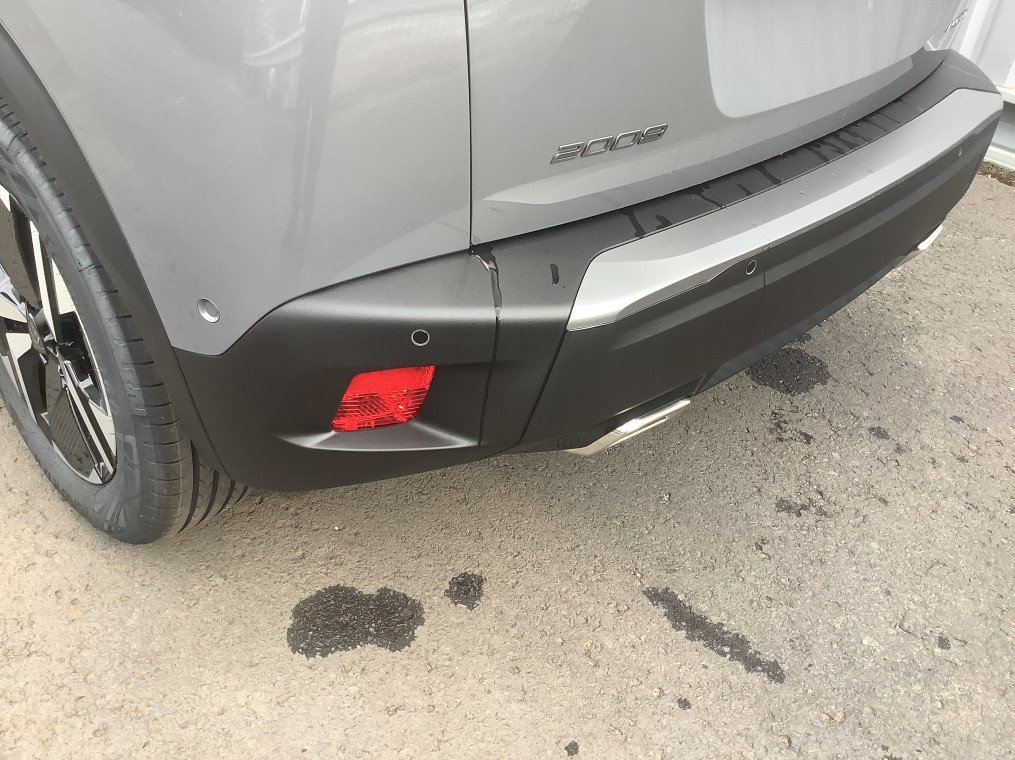 Peugeot 2008 Hybrid 145 e-DCS6 Allure