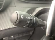 Peugeot 2008 Hybrid 145 e-DCS6 Allure
